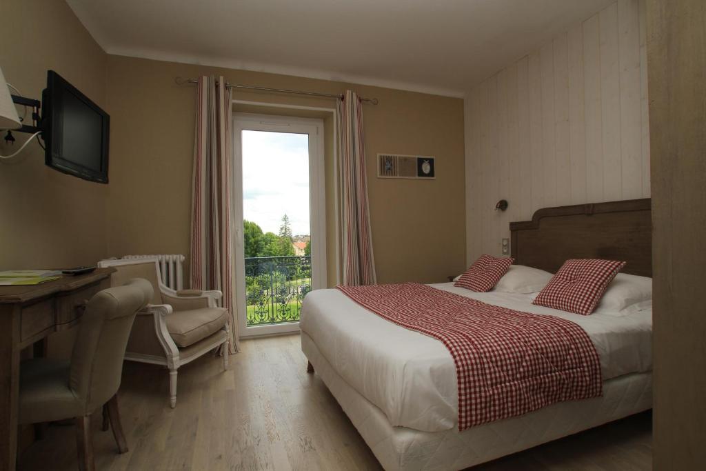 Logis Hotel Restaurant Spa Beau Site Luxeuil-les-Bains Cameră foto
